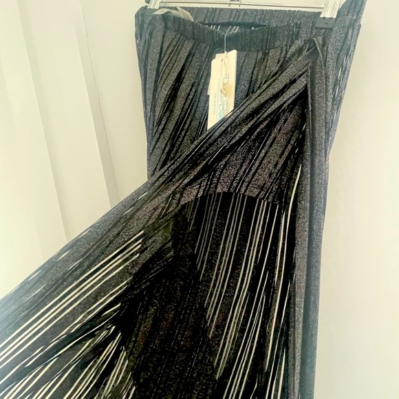 🔥Summer 🌼Beach bunny sexy skirt/shorts beach cover - Picture 2 of 7